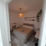 Semesterbostad Casa Perla